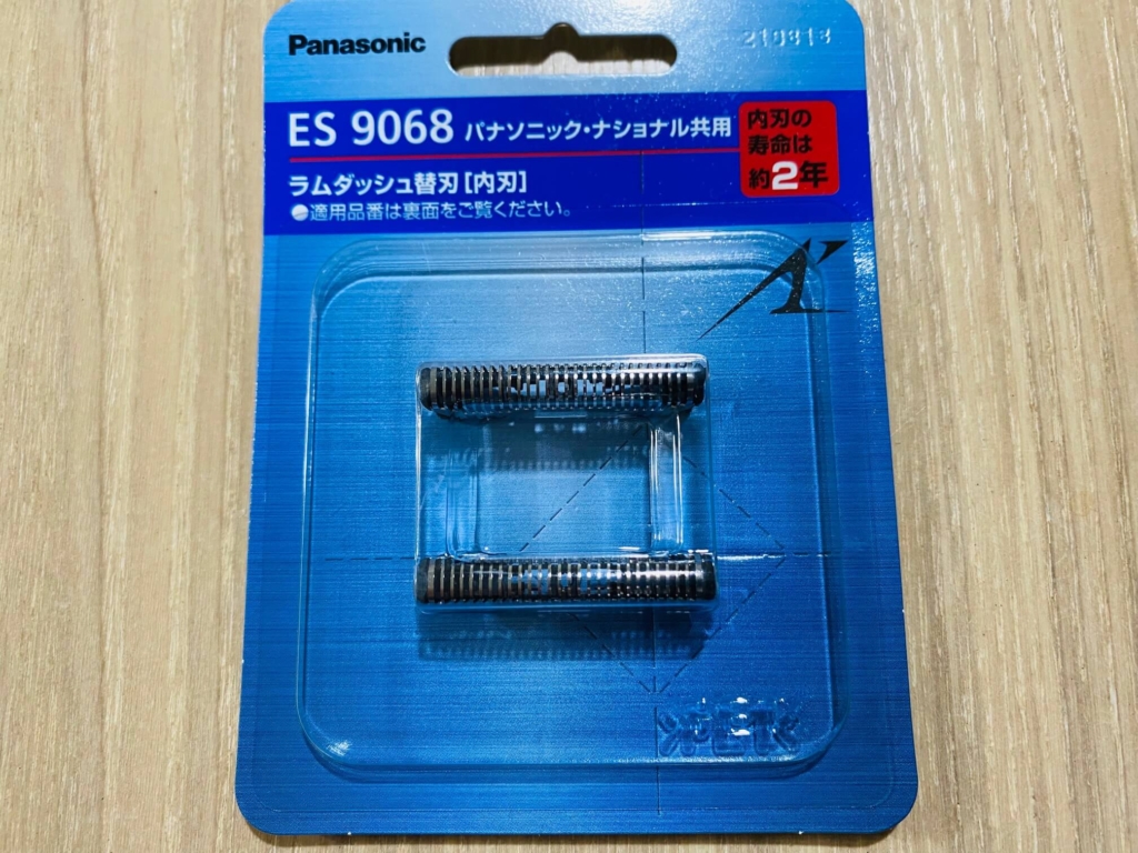 パナソニックの髭剃り替え刃と電池交換方法【ES-ST27-K】